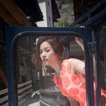 한지민,김태희 같은 옷..누가 더 이쁘니?