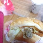 롯데리아 햄버거의 실체!!!! (사진있음)