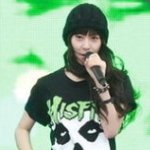 크리스탈 최근 살찐듯 ㅠㅠㅠㅠㅠㅠㅠㅠㅠ