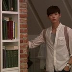 교복벗고 여심 흔든 팔근육남 이종석~은근 <b>상남자네</b>~??