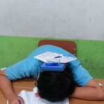 맨날잠만자는 학원<b>남자</b>애