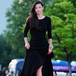 엄청 더워 보이는데 엄청 아름다운 전지현