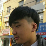 저 리바이 <b>병장</b> 닮앗나요?[게다가 잘생김]