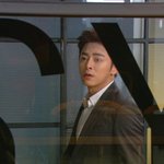 [아이유] 4kg 감량하고 <b>여리여리</b> 훈녀된 이순신, 아이유 