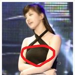 ===<b>가슴</b>이이만하면큰거임?===
