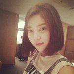 셀카보다 직찍이 예쁜 손담비
