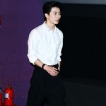 패셔니스타라서 <b>아리송</b>한 김재욱 최근 패션