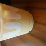 던킨 아이스라떼 기본<b>시럽</b>이 민트<b>시럽</b>이라구요?