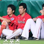 여중생인데 야구가너무좋습니다