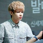 [방탄소년단] 뷔 셔츠 파는곳 아시는분!!!