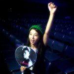 <b>부채</b>들고 사진찍은 아이돌 모음