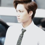 [EXO] 카이는 진짜 <b>수트</b>입으면 남신이구나..