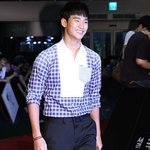 김수현 턱받이 하고 나온 줄ㅋㅋ