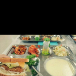 다시 돌아온 급<b>식판</b>