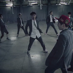 [EXO] 이번컨셉은 걍 레이가 <b>미침</b> 