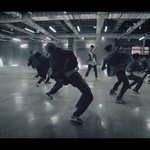 [EXO] <b>춤</b>.<b>신</b>.<b>춤</b>.왕  박찬열ㅋㅋ