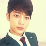 훈남 고등<b>학생</b> <b>느낌</b>의 아이돌 사진