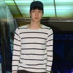 깔끔하면서도 귀염 돋는 고경표 시사회 패션