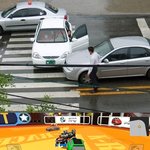 레이싱게임도 등장하는 김여사님들