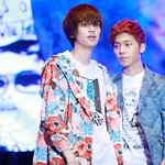 [틴탑] 잠깐만 이사진 <b>최창조</b> 굴욕사진이다ㅋㅋㅋㅋㅋㅋㅋㅋㅋㅋㅋ