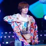 [틴탑] 요즘 <b>니엘</b>이 진짜 하얗다........