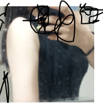 이 팔뚝에 <b>나시</b> 좀그래요..?