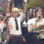 [EXO] 경수와 비교되는 설리<b>태도</b> ( + 추가사진)