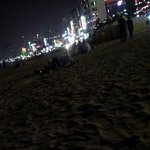 광안리바닷가 한가운데에서 이러지맙시다ㅠㅠ!!