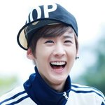 [틴탑] <b>찬희</b>는 개인적으로 머리 안깠으면 좋겠엉.......