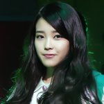 아이유<b>머리</b><b>스타일</b>