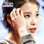 [아이유] 이제 막짤 <b>투척</b>하고 가야겟당~