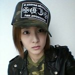 힙합<b>st</b> 모자 셀카 찍은 아이돌