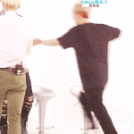 [EXO] 제<b>지당</b>하는 백현