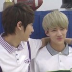 [EXO] 걍 요즘 엑소가힘든것맞는듯