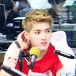 [EXO] 크리스 턱도 <b>매력</b>인데