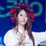 독버섯 같은 걸 쓴 크리스탈