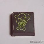 이렇게초콜렛같표면에 <b>무늬</b>