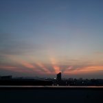 서쪽하늘 에서 욱일<b>승천</b>기를 보다.