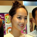 [동서양]이마가 황비홍만큼 넓은 여자스타들!!!!