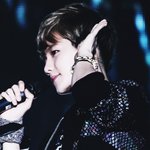 [EXO] 엑소 <b>뻘글</b>은 팬카페가서 쓰면안돼?