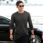 요상한 선글 쓰고 <b>출국</b>하는 비 정지훈