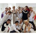 [EXO] 백현이 <b>허리</b>아팠대요