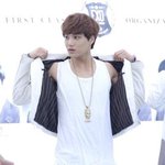 [EXO] 조닌아....너 잘<b>때</b> 거의벗고잔다..<b>매</b>