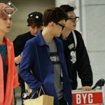 [EXO] 공항<b>패션</b> 코디가입히는거임 얘네가입는거임??