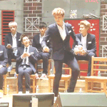 [EXO] 아니야.. 백<b>현아</b>