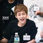 [EXO] 엄마 <b>민서</b>기는 너무 예뻐요 ㅅ1ㅂㅏㅂㄹ