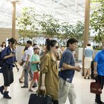 [<b>이영애</b>] <b>이영애</b> 공항에서의 직찍!!  시크하고 여성스럽당 ㅎㅎ