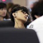 [EXO] <b>타오</b> 표정이 안 좋은 이유는