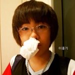 잘 <b>자라</b>준 아역 배우 출신 아이돌들