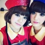 훈훈한 <b>자매</b>돋는 걸그룹 셀카
